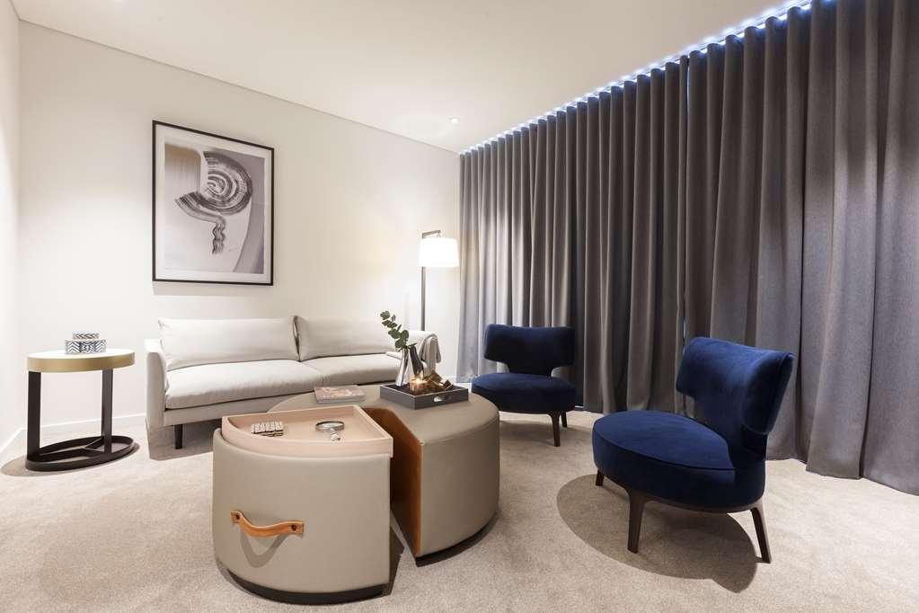 One Global Resorts Green Square Σίδνεϊ Δωμάτιο φωτογραφία A living room at The Ivy Collection